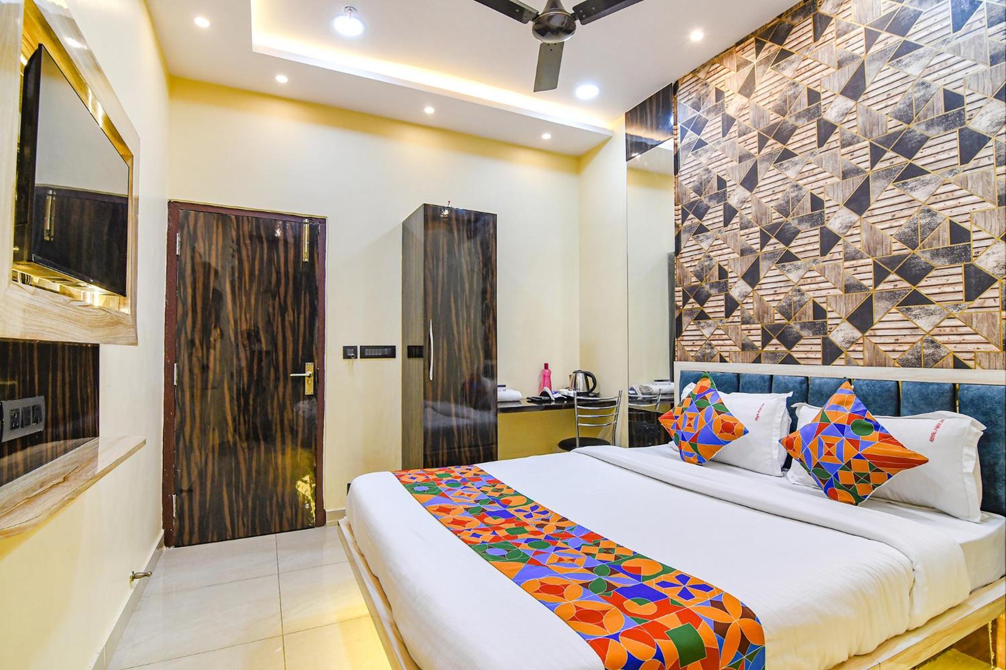 Fabhotel Royal Park Inn - Nr Eden Garden Stadium Calcutta Exteriör bild