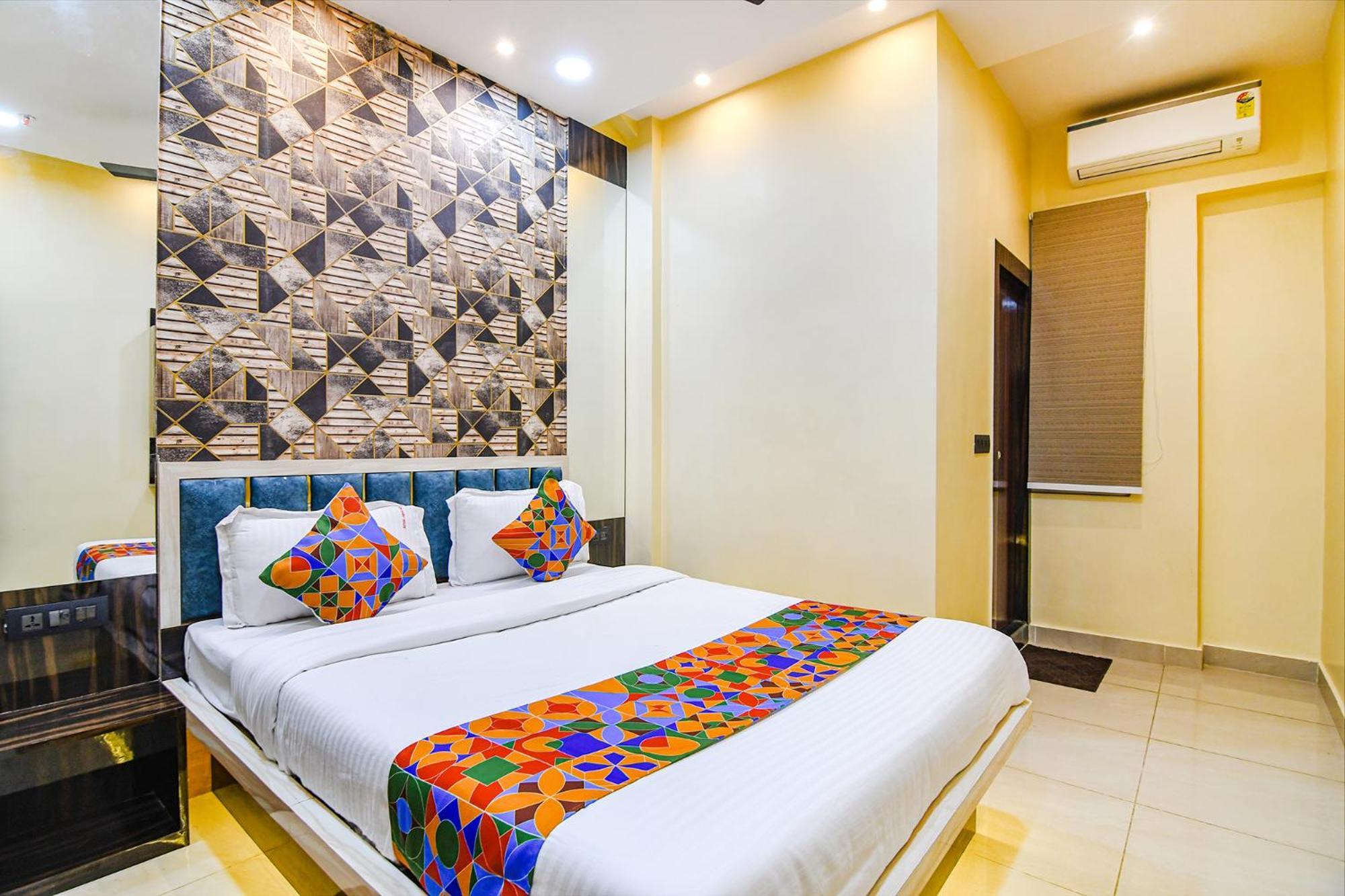 Fabhotel Royal Park Inn - Nr Eden Garden Stadium Calcutta Exteriör bild